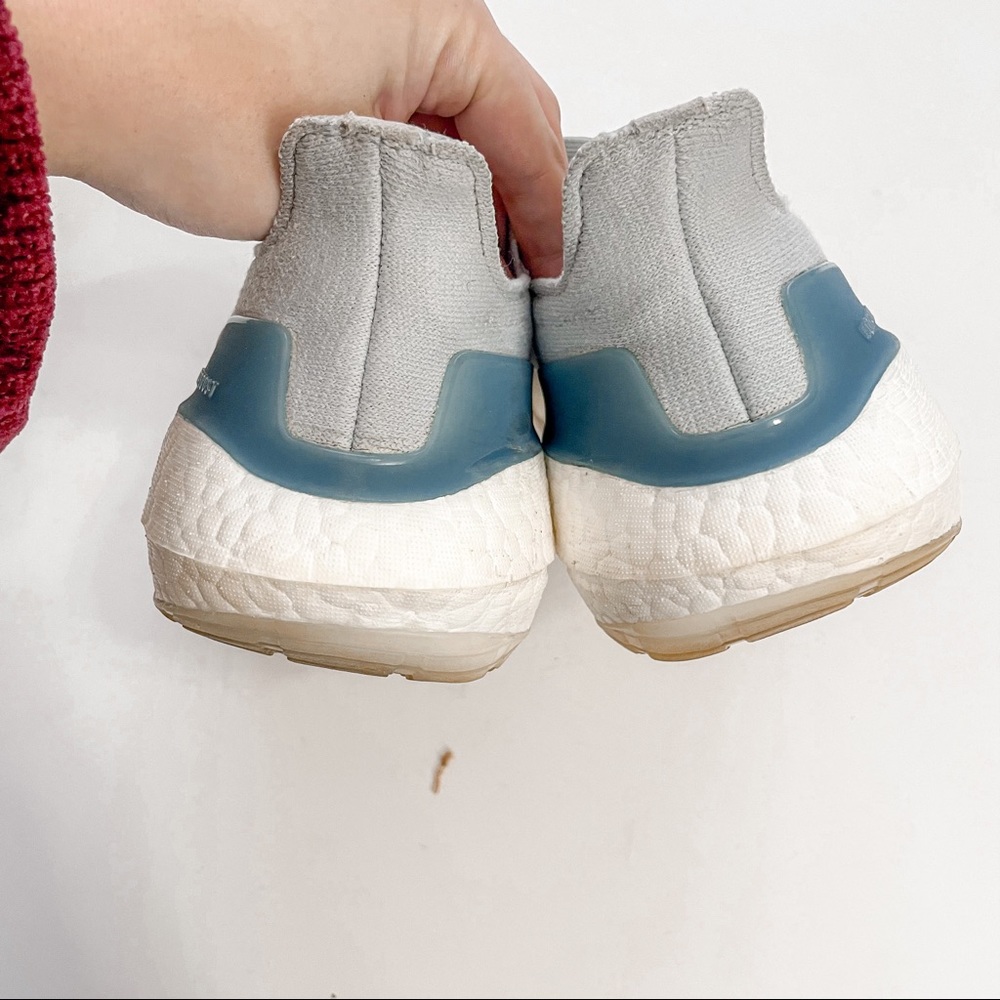 Adidas Ultraboost 21 Women's Training Shoes in Blue and Pink | 8.5 - Picture 3 of 13